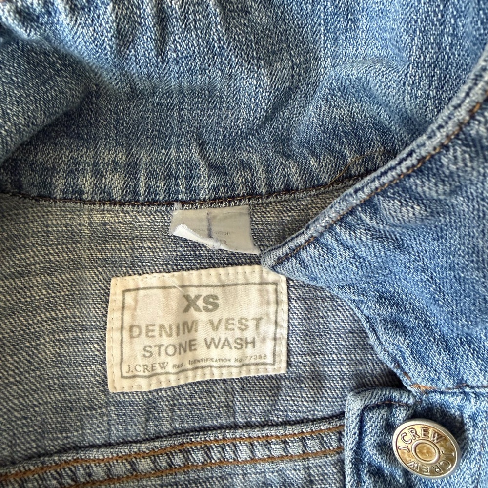 J.Crew Denim Vest Stone Wash Light Blue - Picture 3 of 5